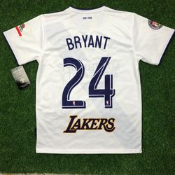 LA Galaxy Wear Kobe Bryant Tribute Kits - SoccerBible