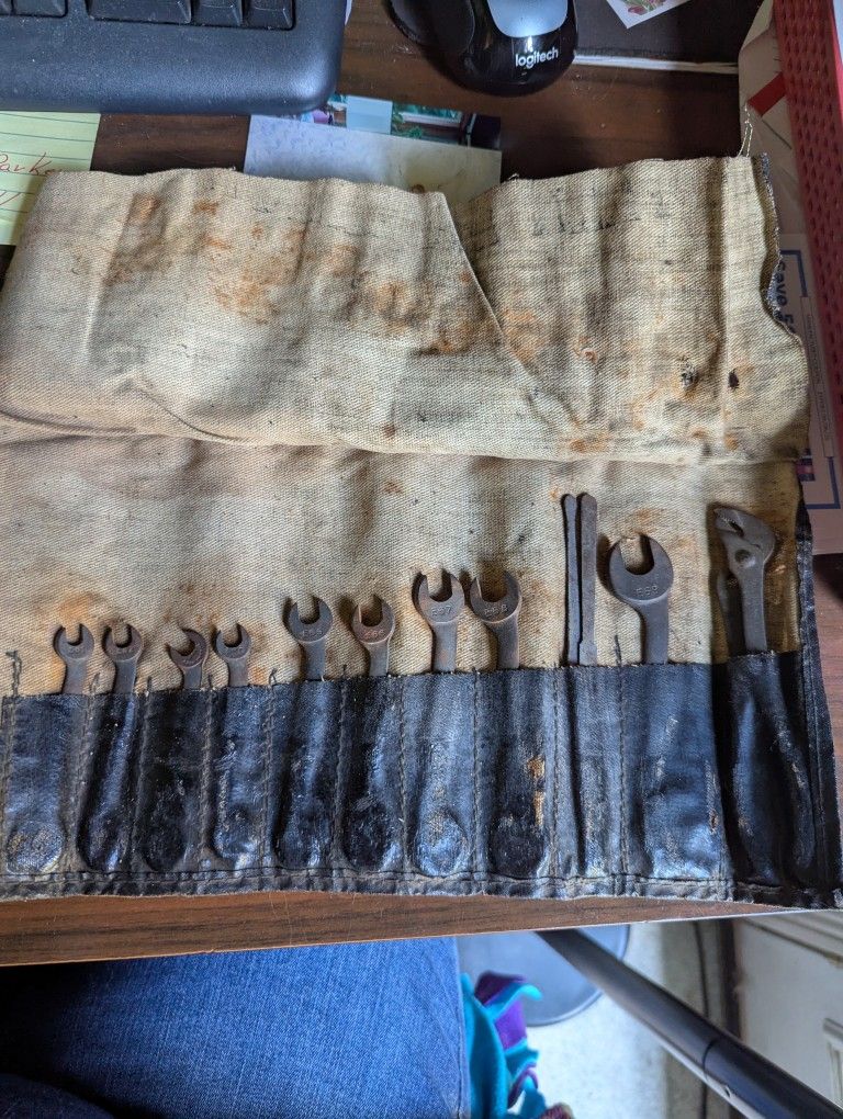 Vintage Wrench Set