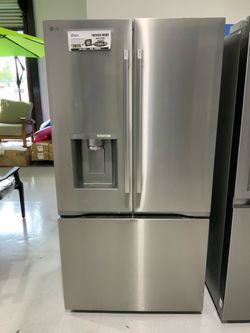 LG Counter Depth Max French Door Refrigerator $1,950