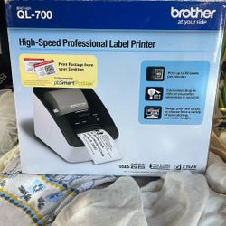 Brother QL-700 
