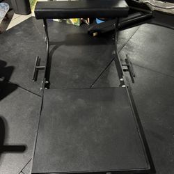 Hip Thruster