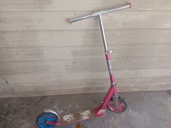 Razor Kids Kick Scooter Pink