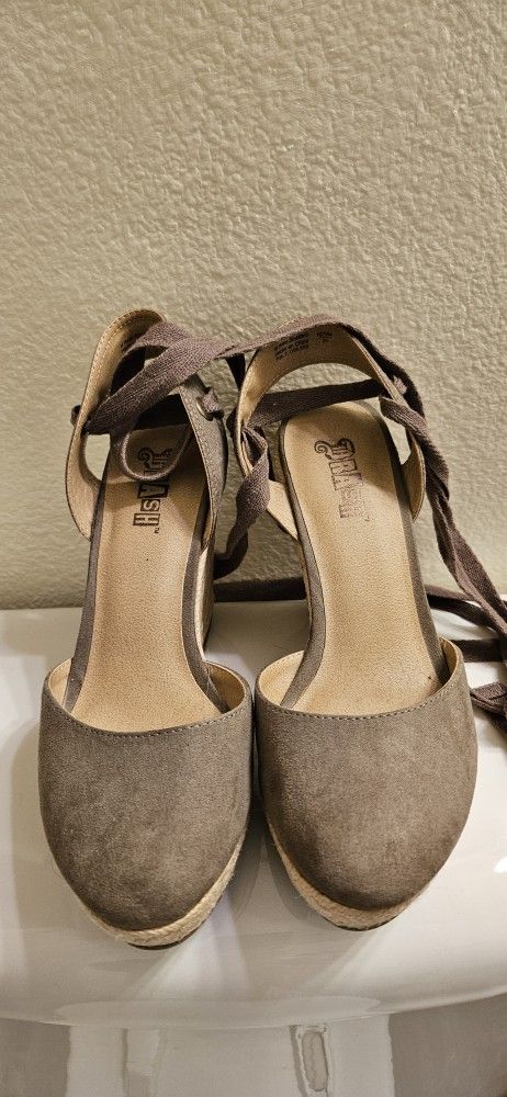 Wedge Sandals 6.5 