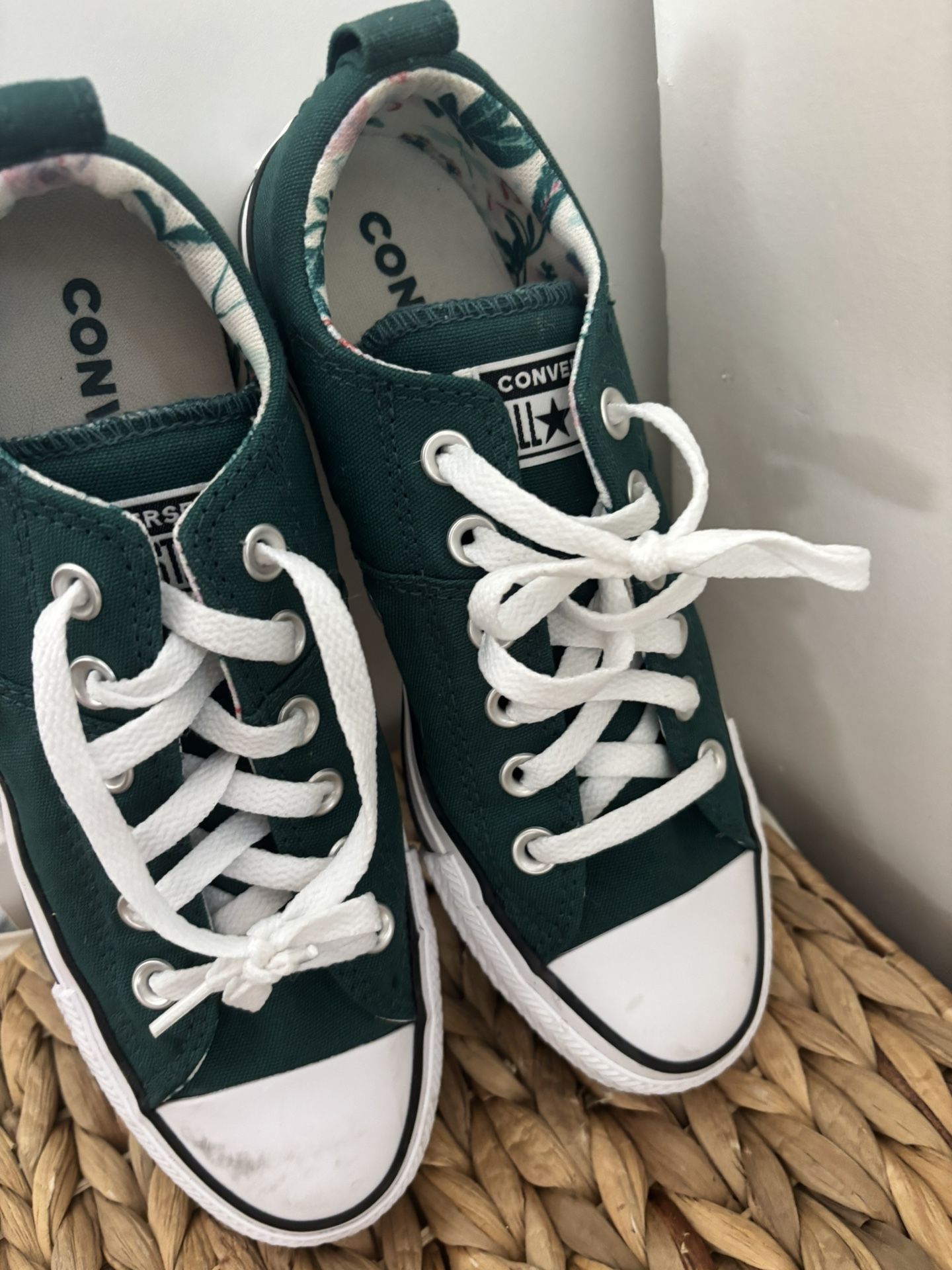 Converse Low Top