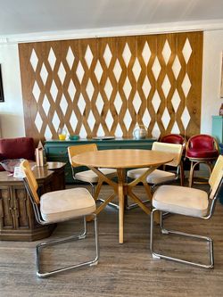 New Round Dining Table / MCM Style!