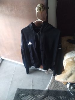 Adidas Sweater