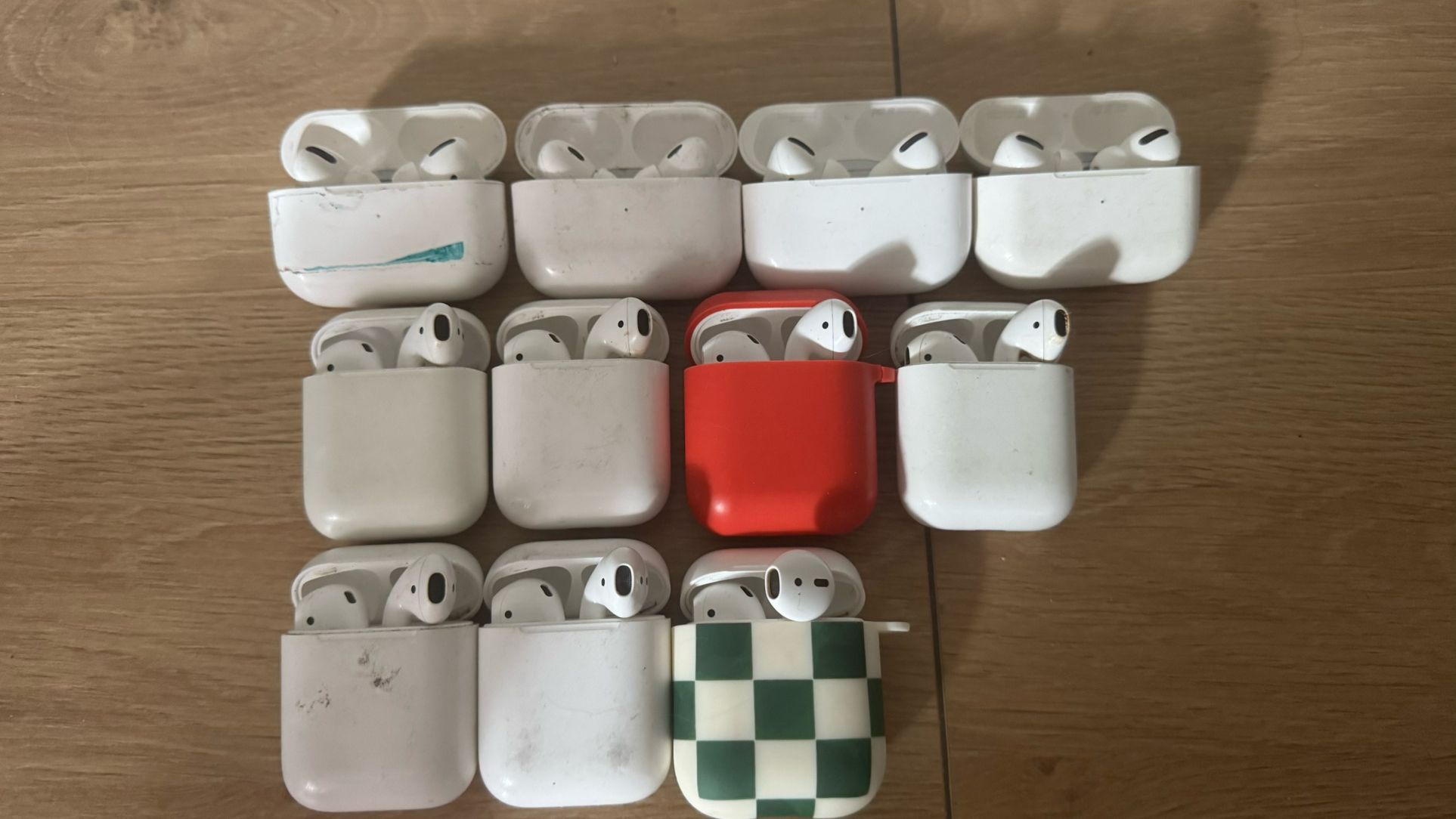 AirPods & AirPods Pro Bundle 