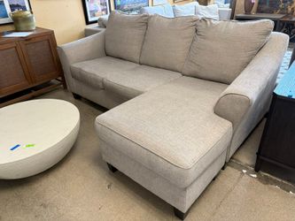 ASHLEY Kestral Driftwood Sofa w/ Reversible Chaise