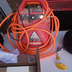 Husky Easy Air To Go Air Compressor