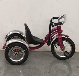 Schwinn Roadster Tricycle