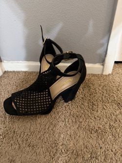 Black Strappy Block Heel Sandals (10)