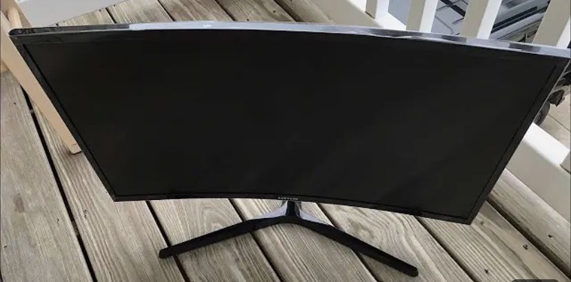 Samsung Cf396 27’ Inch