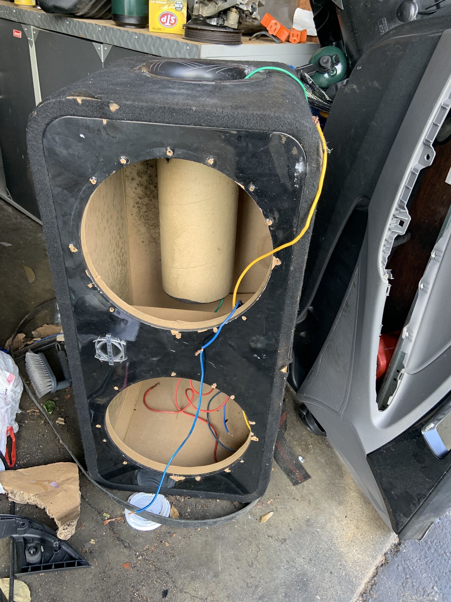2 12 Inch Bassworks Subwoofer Box