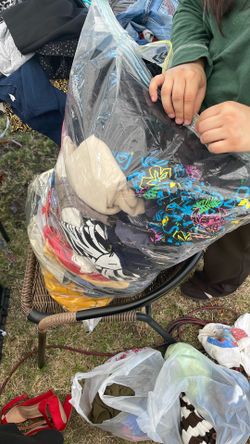 Mix bag of clothes 20$