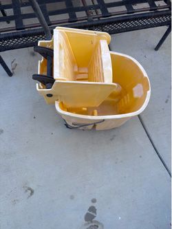 Mop bucket