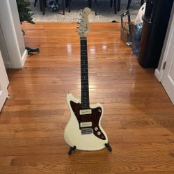 Jazzmaster Guitar Like New Come With Soft Case 