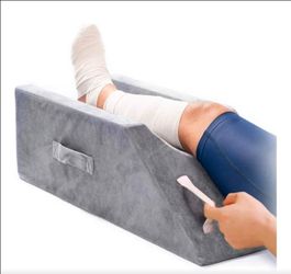 LightEase Memory Foam Leg Elevator Cushion