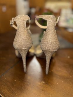 Heels (Jessica Simpson) Size 9