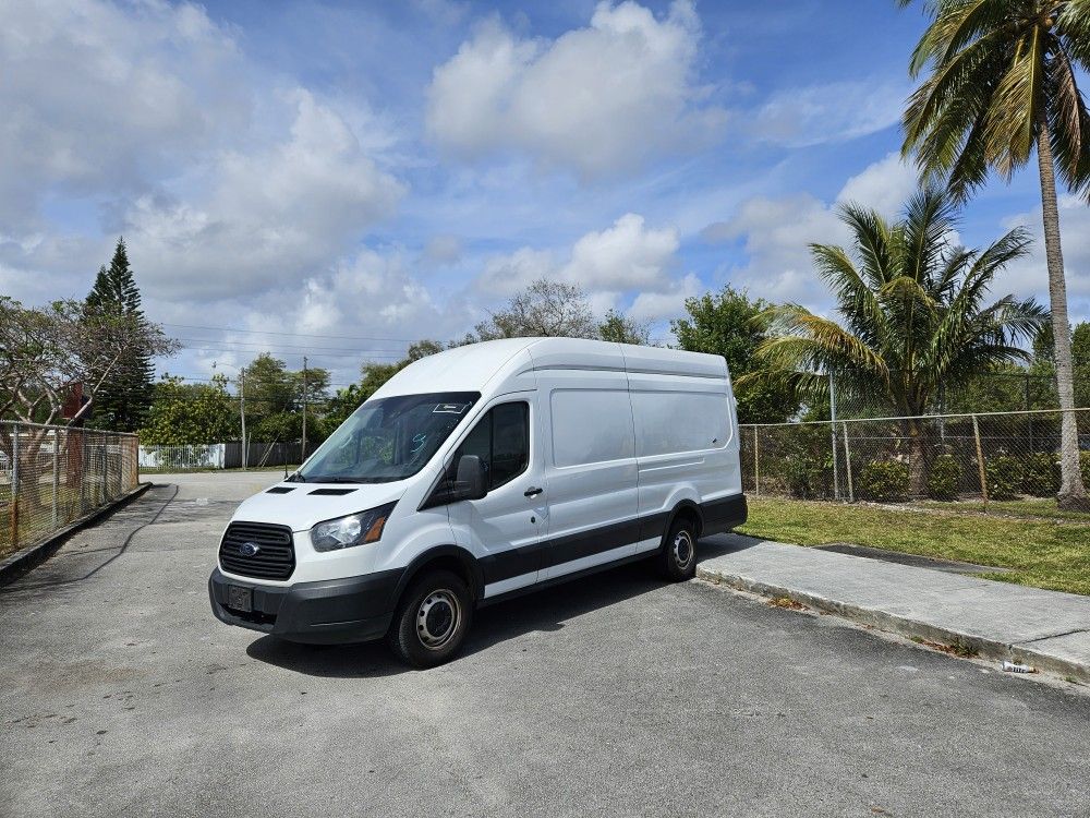 2019 Ford Transit