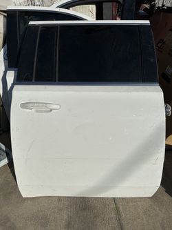15-20 Suburban Yukon XL Rear Right OEM Used Door Assembly