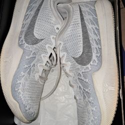 Kobe MAMBA rage Size 8 Used
