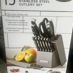NEW McCook 15pc Knife Set – German Steel + Built-In Sharpener 🔥 💰 $85 Pickup | 🚚 $99 Delivered (Local Only) 