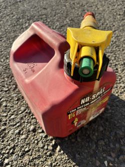 No Spill Gas Can