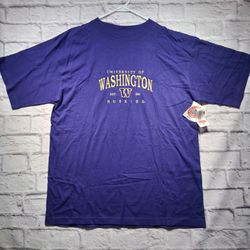 VINTAGE HUSKIES T-SHIRT