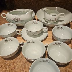 1940's Robin Blue Ballerina Mist Chinaware