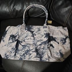 Victoria's Secret NWT Victoria’s Secret VS PINK 2022 Large Canvas Zippered Tote Bag Pink Tie Dye

