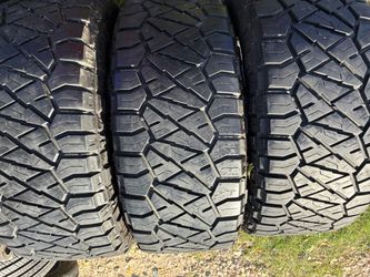 33x12.50R18 Nitto
