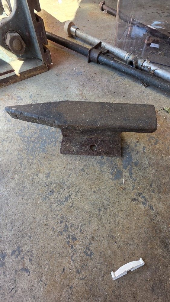 Vintage Anvil