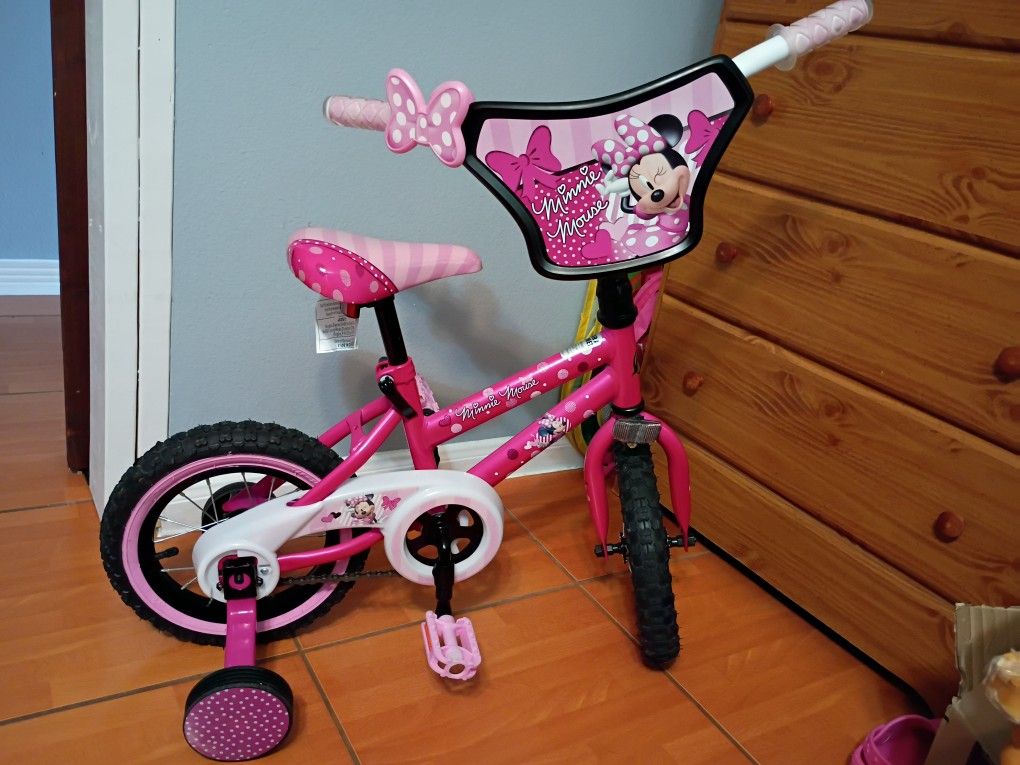 12" Minnie Mouse Bike