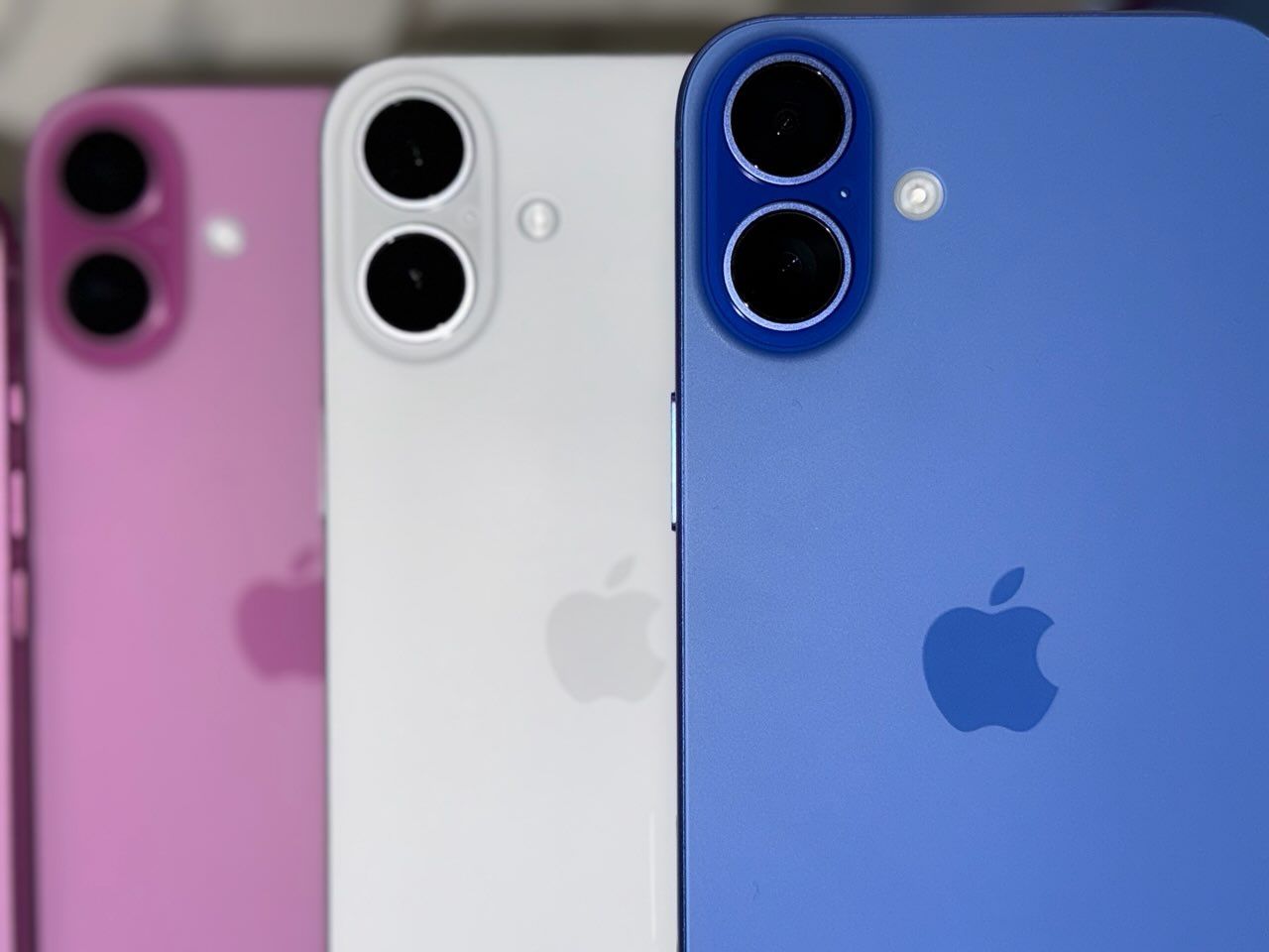 New Unlock iPhone 16 Plus 256GB No Credit Needed Only $79 Down Payment Today!! Only At Phone Hub 540 Brayton Ave Fall River MA