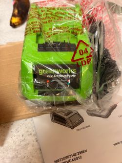 Greenworks 24V Lithium-Ion Battery Charger