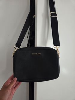 Michael Kors Cross Body