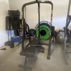 Weight Bench / Squat Rack