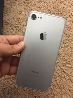 IPhone 7 Unlocked