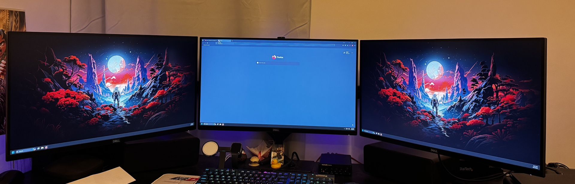 3x Dell Gaming Monitor 27’ at 1440p 165hz G-Sync