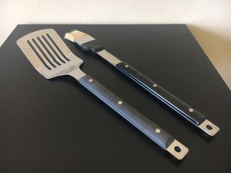 Grilling Spatula and Brush