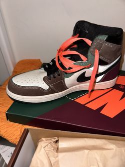 Retro 1’s Size 8 