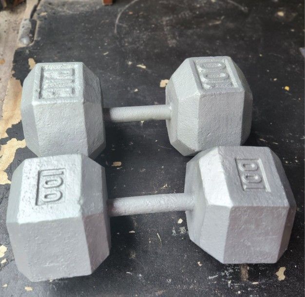 (2) 100 LBS Dumbbells