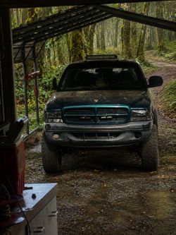 Lifted 1997 Dodge Dakota, 5.2 L V8 4x4