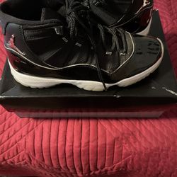 Jordan 11s