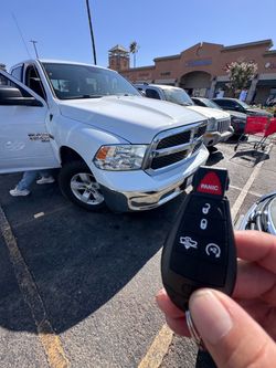 Car keys/llaves para Carros/key fobs