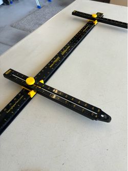 Hang it Perfect Tool