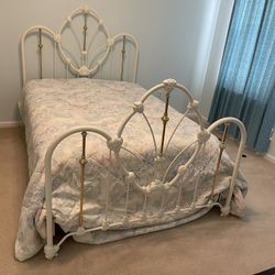White Iron Bed