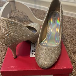 Sparkly gold rhinestone heels