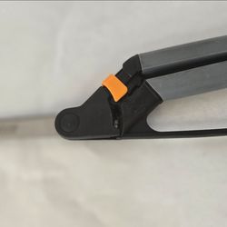 Fiskars 10in Soft Touch Titanium Locking Shears