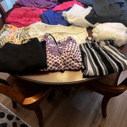Ladies Clothing Size XL Shirts Are Mostly 3/4 Sleeves 6.00 Takes All